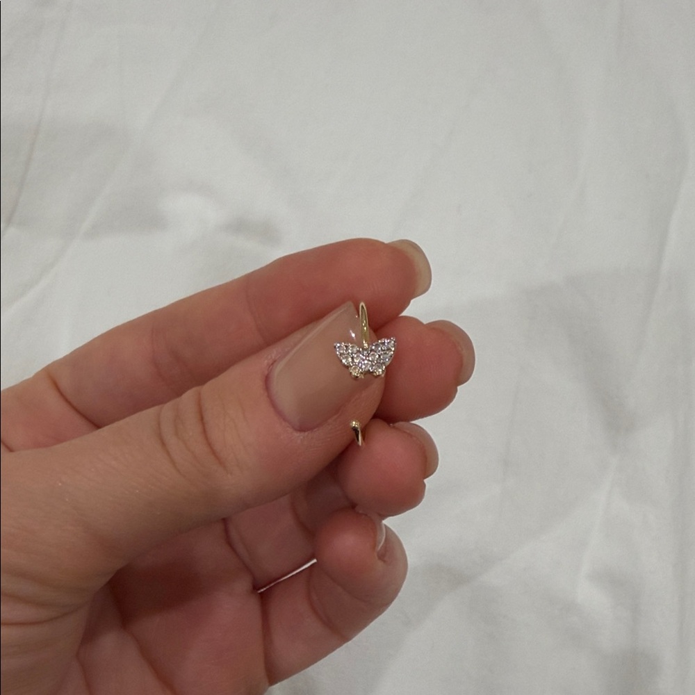 Dainty gold butterfly ring